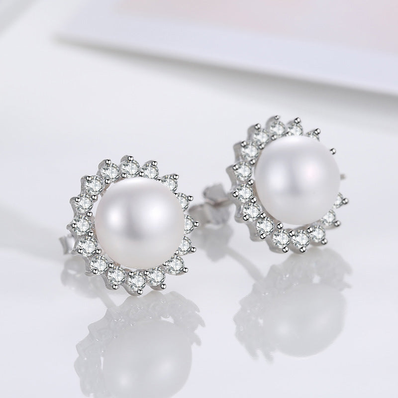 Pearlita Diamond Earrings