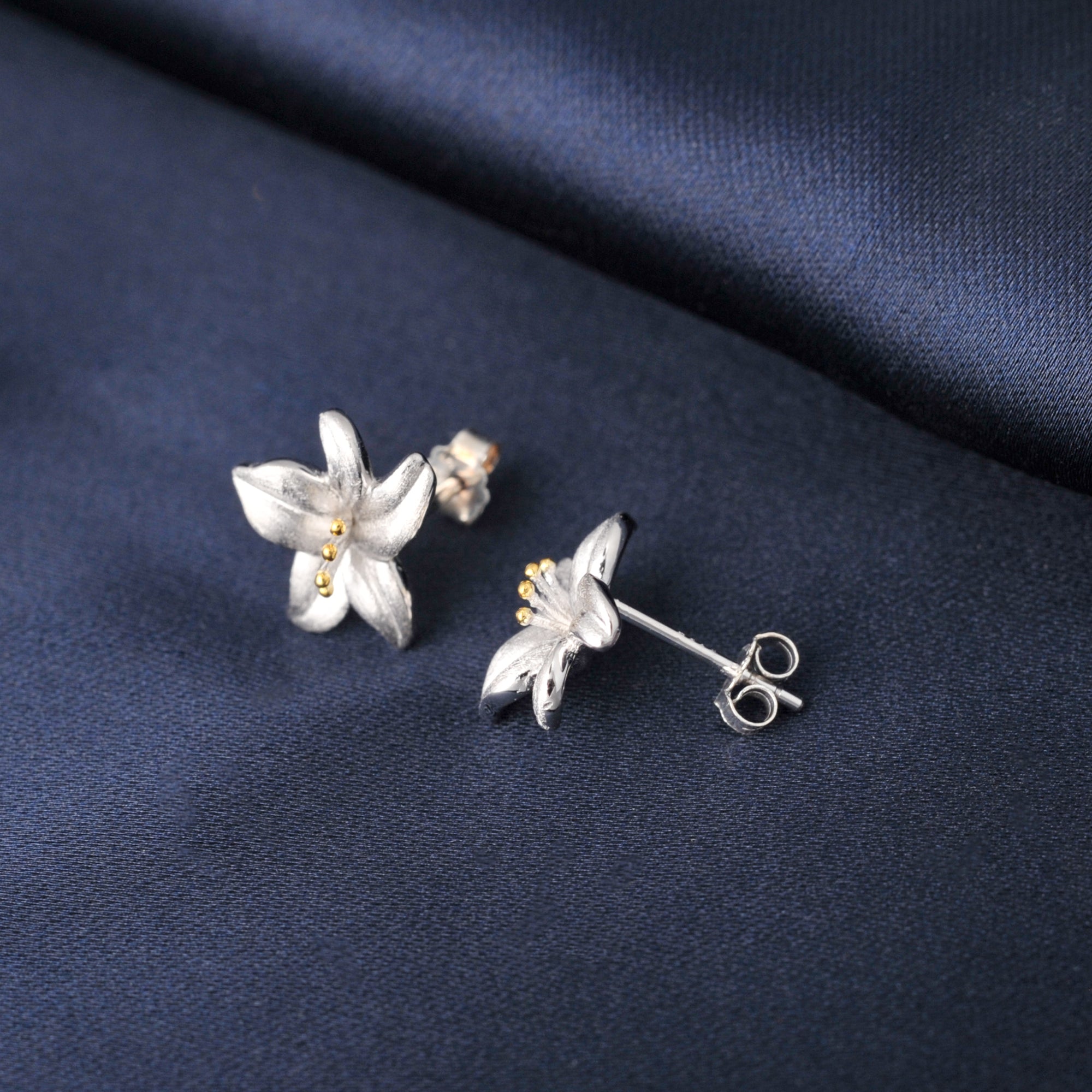 Ameela Lily Earrings