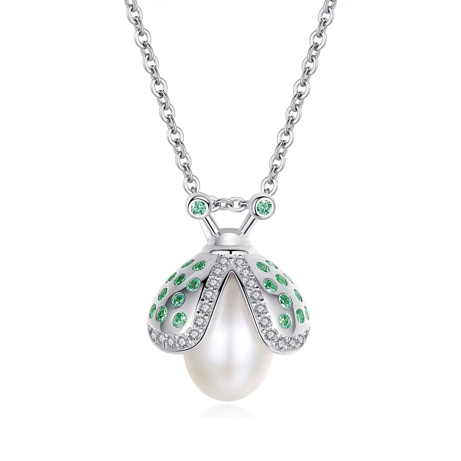 Lady-Luck Pearl Necklace